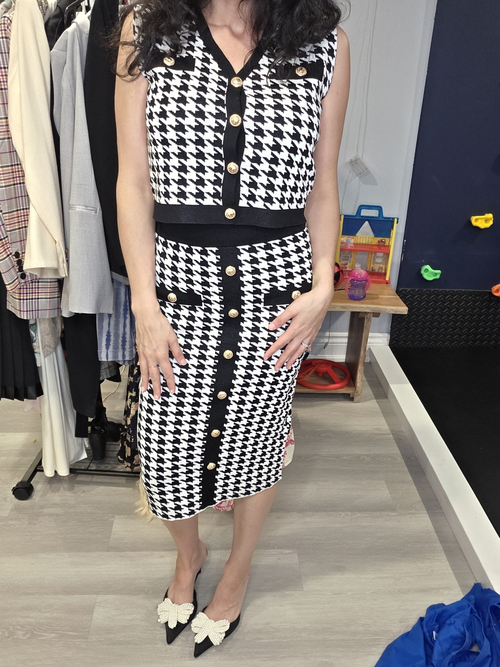 Black & White Houndstooth Skirt And Top Set - Sz Medium